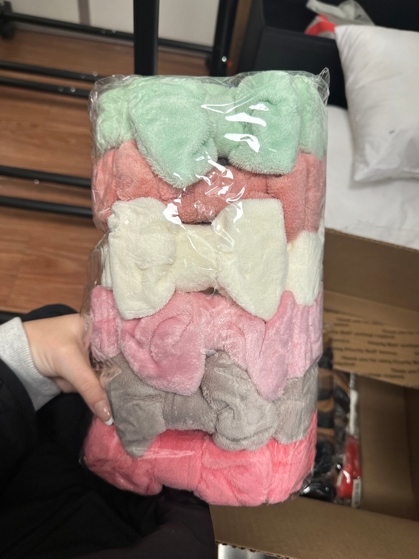 Bow Spa Headband