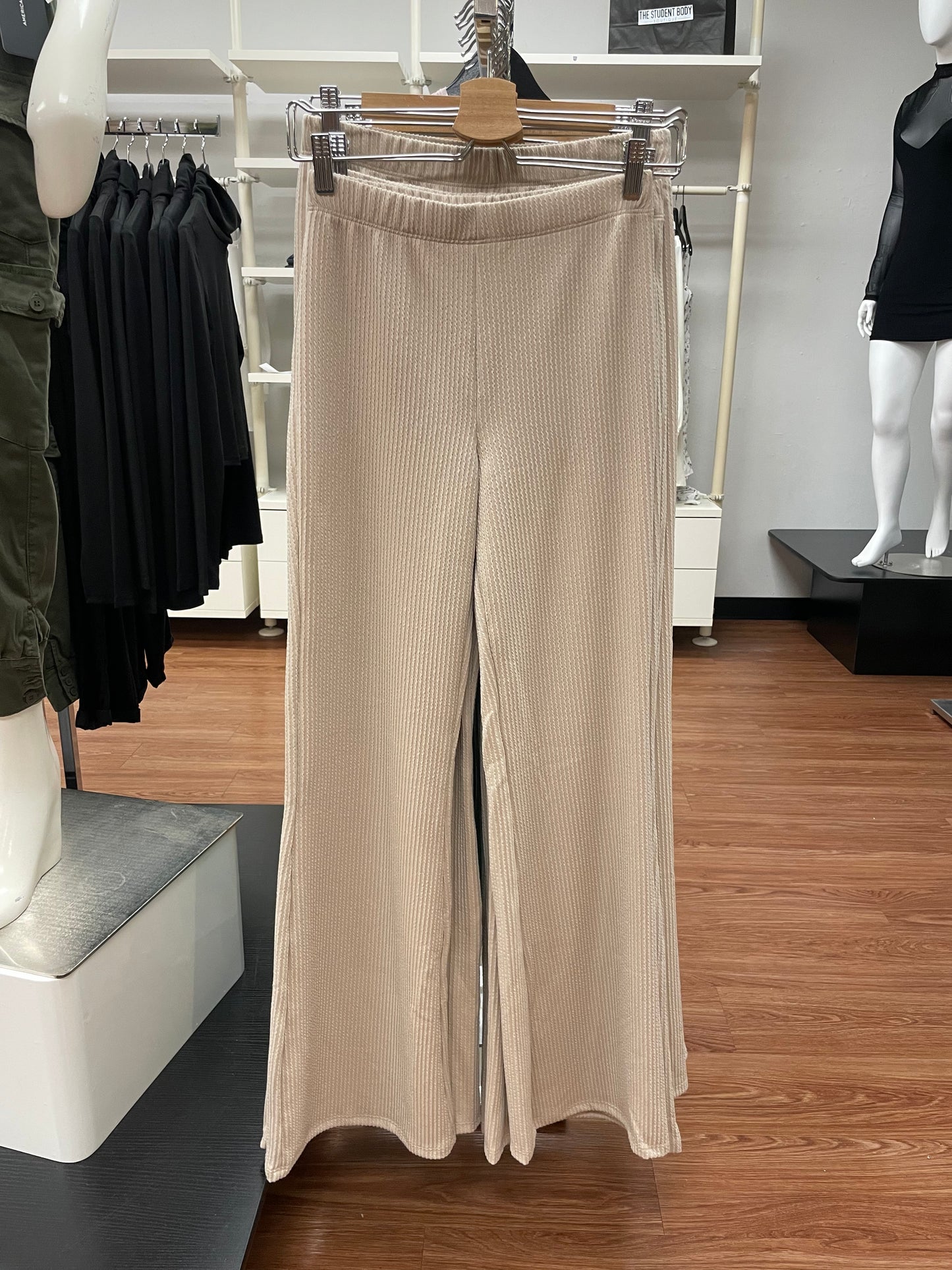 The Arlo Pants